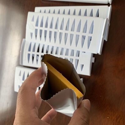 Diclorvos giallo di colore 30m3 nessun uso dei bidoni della spazzatura delle strisce del parassita